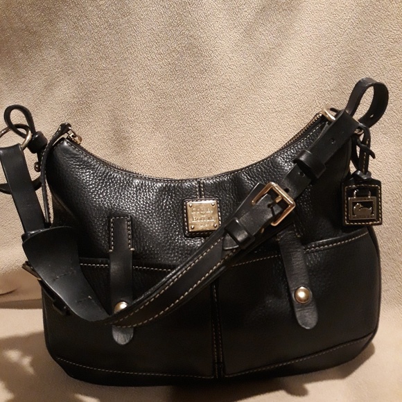 Dooney & Bourke Handbags - Dooney & Bourke leather bag- Excellent condition!!